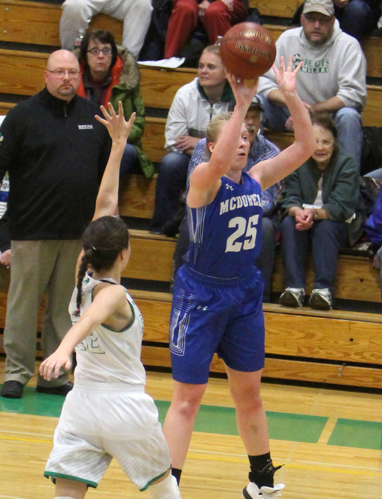 McDonell at Eau Claire Regis girls basketball 12-21-18